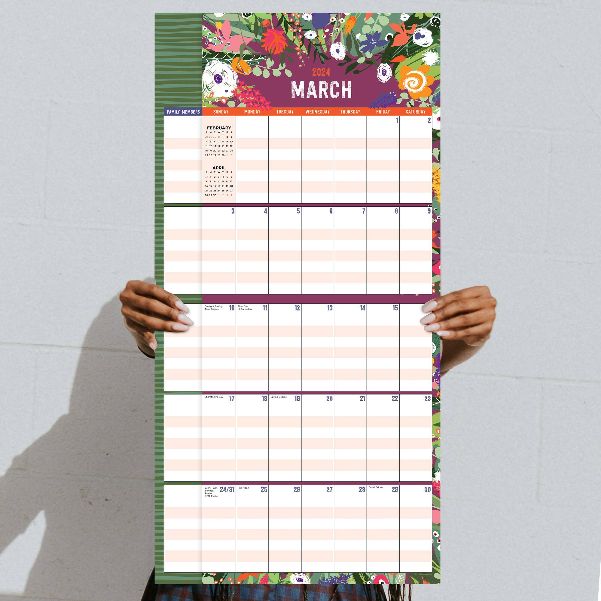TF Publishing Mom's Manager Wall Calendar